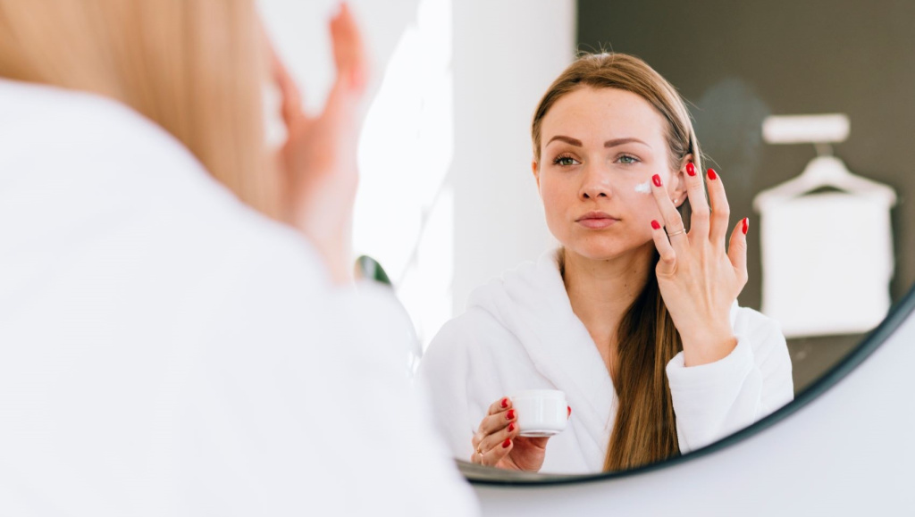 Как правильно использовать крем с ретинолом для лица