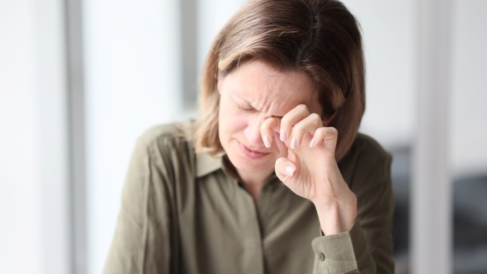 Побочные эффекты сыворотки для роста ресниц